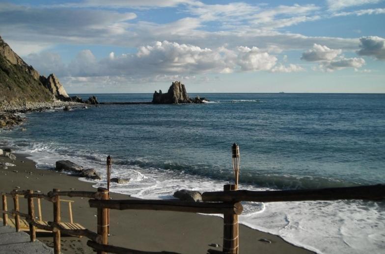 Casaviva - Appartamento Sul Mare A Sestri Levante-Riva Trigoso ภายนอก รูปภาพ